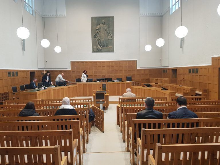 Prozess, Landesgericht