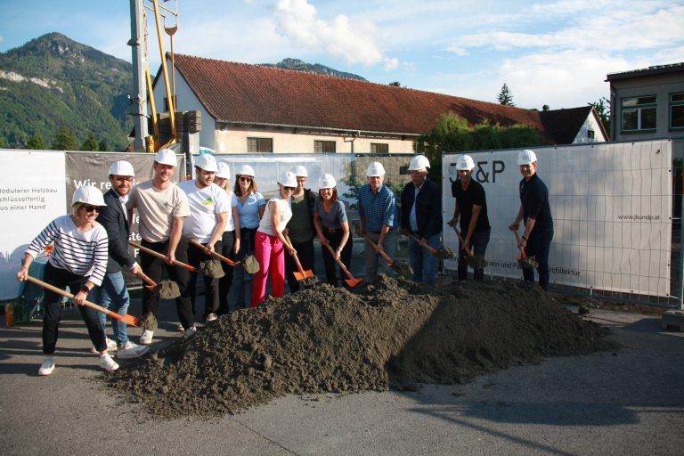 Spatenstich beim Gesundheitszentrum in Dornbirn