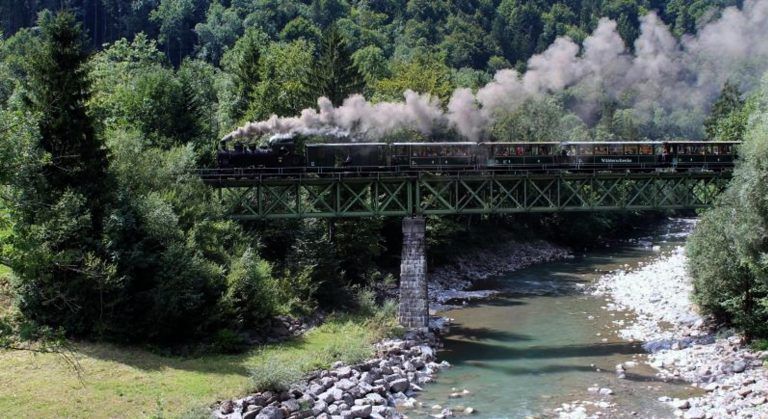 Mit Volldampf in die neue Saison, Wälder Museumsbahn