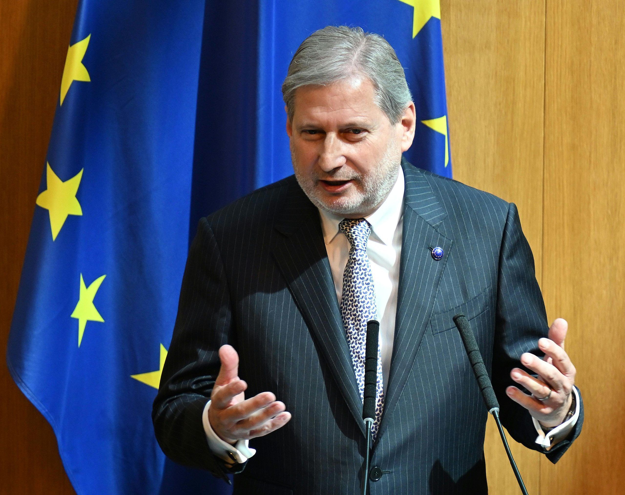 ABD0030_20240506 – WIEN –
STERREICH: EU-Haushaltskommissar Johannes Hahn am Montag, 6. Mai 2024, anl. eines Festakts zum Europatag 2024 im Parlament in Wien. – FOTO: APA/HELMUT FOHRINGER