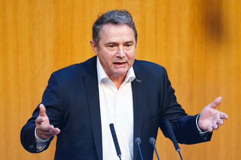 ABD0056_20231122 – WIEN –
STERREICH: Norbert Sieber (
VP) im Rahmen einer Sitzung des Nationalrates am Mittwoch, 22. November 2023, im Parlament in Wien. – FOTO: APA/EVA MANHART