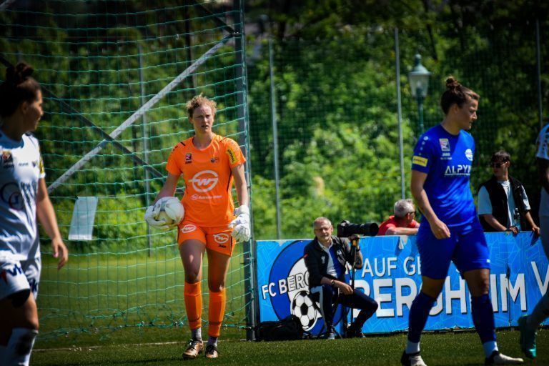 Frauenfußball