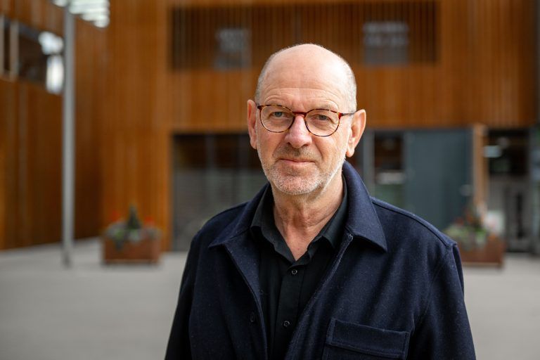 Deutschlehrerin Anja Häusle in der Causa Thoma und AHS-Lehrervertreter Gerhard Pusnik