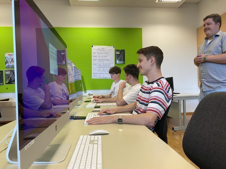 Erster Platz im Videowettbewerb
