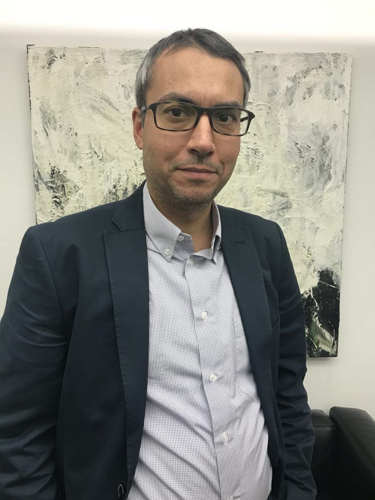Sanjay Doshi, Rechtsanwalt