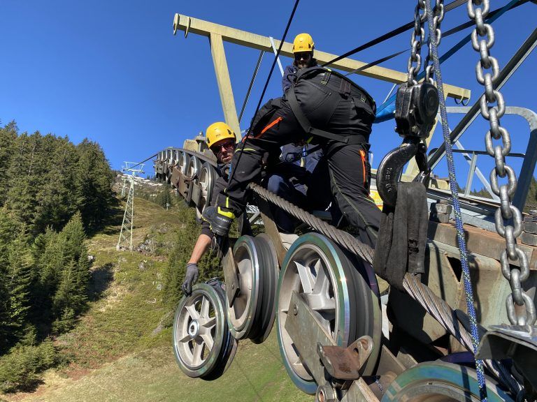 Seilbahnrevision Versettlabahn