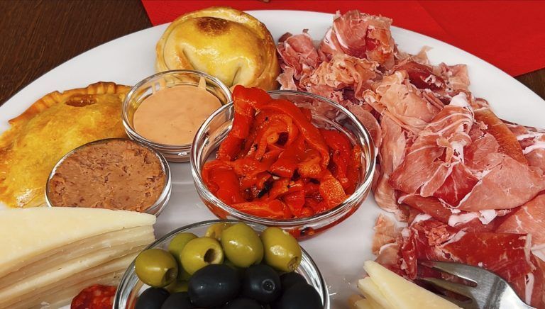 Spanische Leckereien aus der hauseigenen Küche erfreuten die zahlreichen Gäste