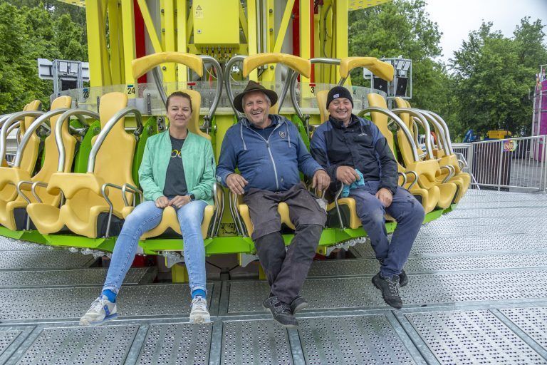 Aufbau Frühlingsfest Aufbaureportage, mit Schausteller Ewald Böhler