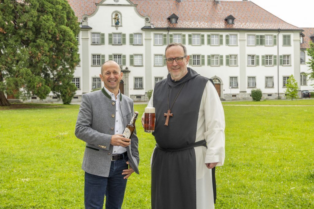 Mehrerauer Mönche brauen jetzt ihr eigenes Bier: &#8220;Es steht für Zusammensein und Geselligkeit&#8221;