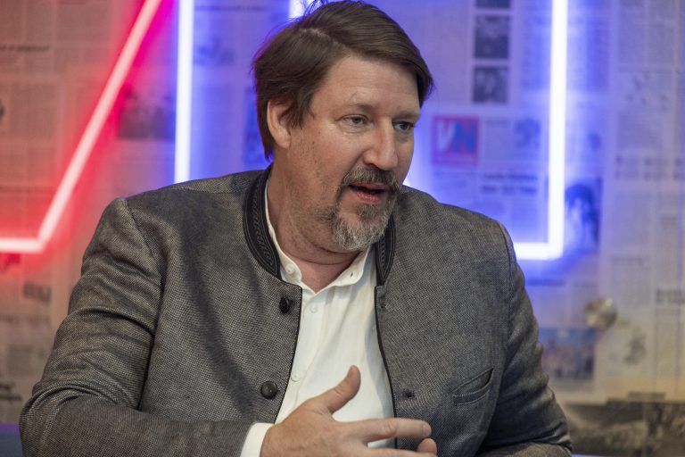 Interview mit dem EU-Abgeordneten Tom Waitz