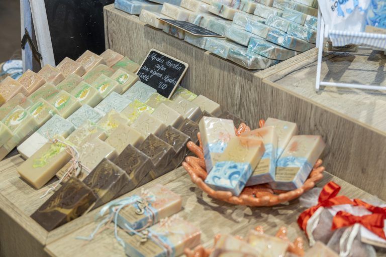 Alpaka-Geschäft Messepark Stefan Matt (Hoamat G’fühl Alpakas) eröffnet Geschäft am Samstag