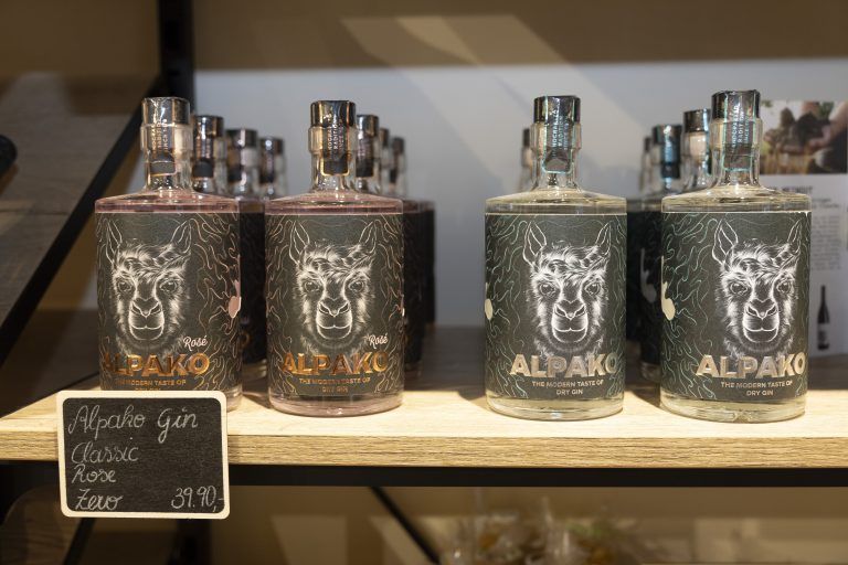 Alpaka-Geschäft Messepark Stefan Matt (Hoamat G’fühl Alpakas) eröffnet Geschäft am Samstag