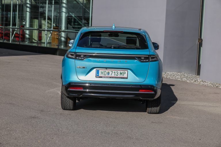 Auto, Autotest Honda e:Ny1