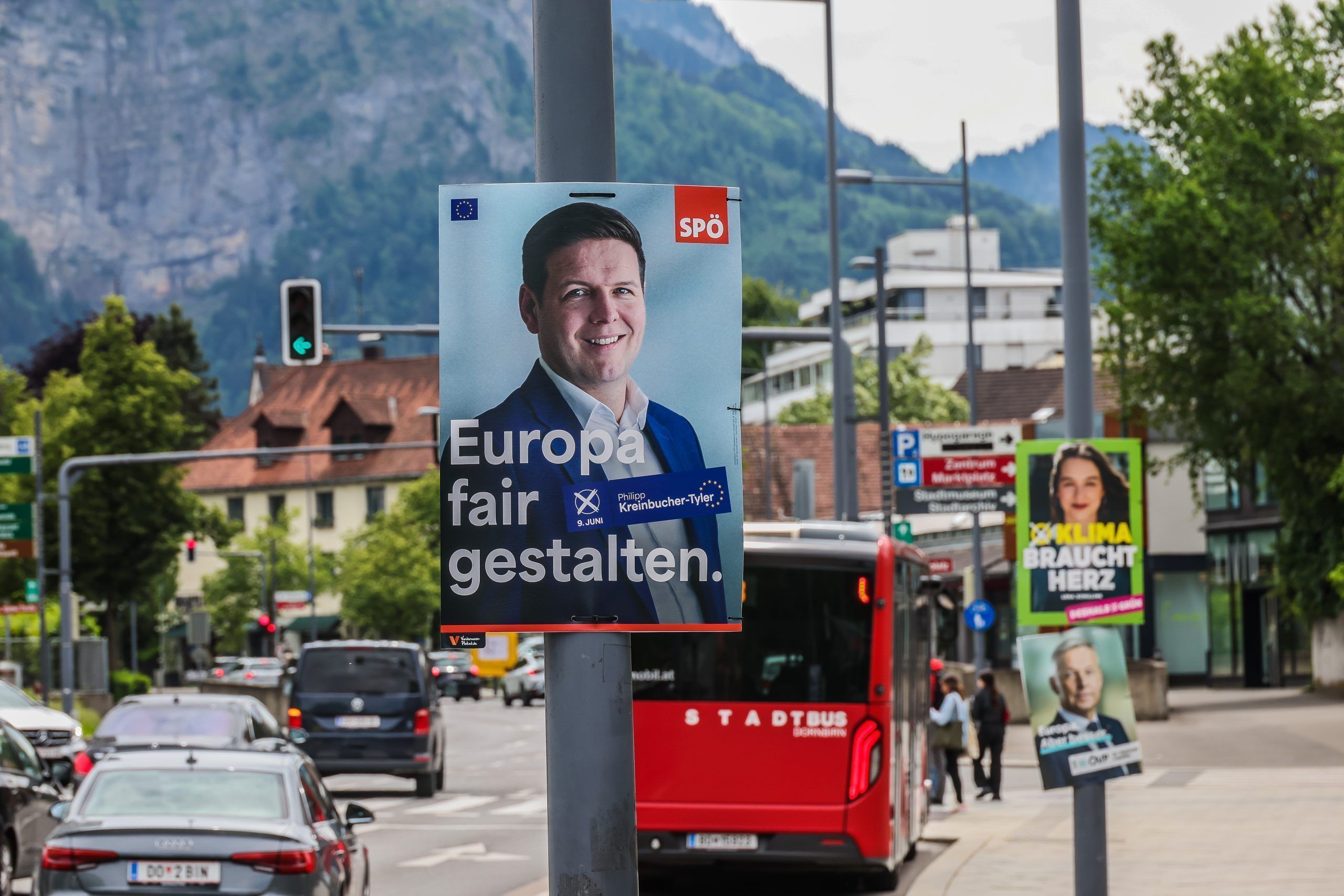 Wahlplakate EU-Wahl, Fotos von diversen Wahlplakaten bzw. auch von Stra§en mit vielen Wahlplakaten