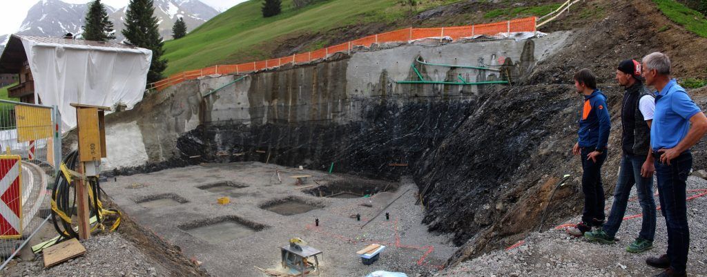 Baustart beim Warther Skischulhaus