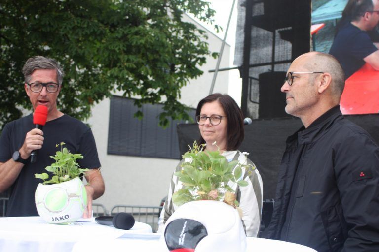 Chisi Speckle Katharina Wöß Krall Mario Reiter - Eröffnungsfeier Public Viewing Rankweil