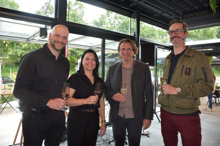 Marcelo, Adrielli, Bürgermeister Gerd Hölzl, Bernhard Forti - 1. Churrascaria Brasileiro in Vorarlberg