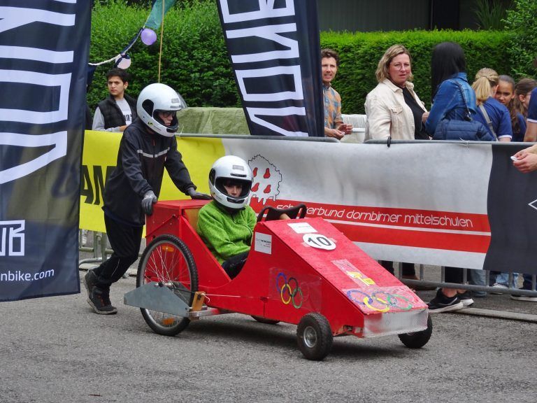 Turbospaß auf vier Rädern - Seifenkisten Trophy 5.0