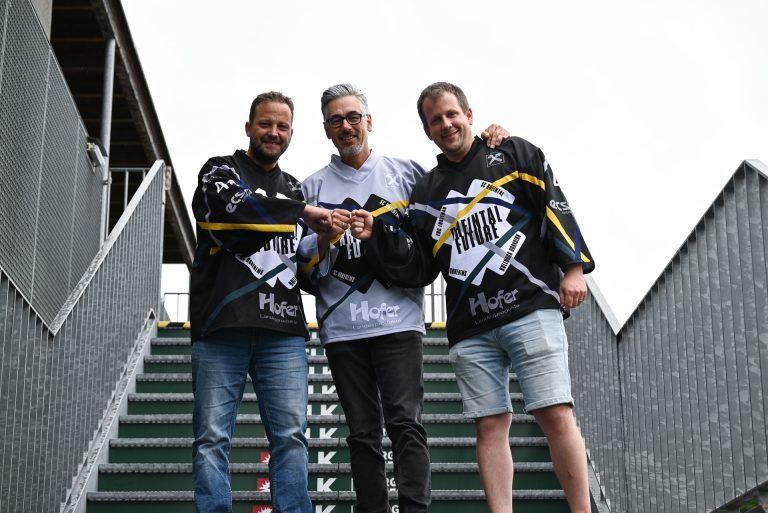 Nutzen ihre Kräfte für den Eishockey-Nachwuchs: Christof Schwendinger (EC Dornbirn), Ralph Kessler (EHC Lustenau), Fabian von Allmen (SC Rheintal) mit Hard un Hohenems. - „Wir ziehen alle an einem Strang“ - „Wir ziehen alle an einem Strang“