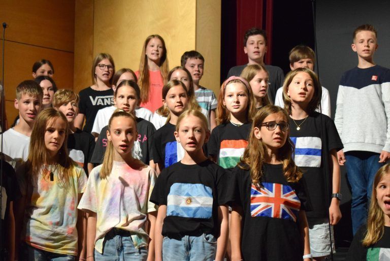 Gefühlvolle und mitreißende Songs wurden perfekt dargeboten. - Kindermusical Coco Superstar