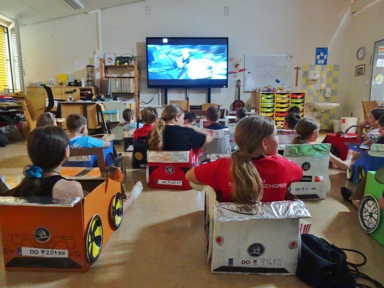 Wenn der Klassenraum zum Kino wird - Autokino VS Schoren