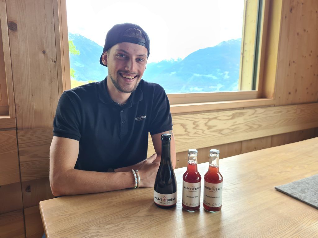 Himbeerbier und Kräuterlimo: Junger Dornbirner kreiert Bier- und Limonadensorten im Montafon