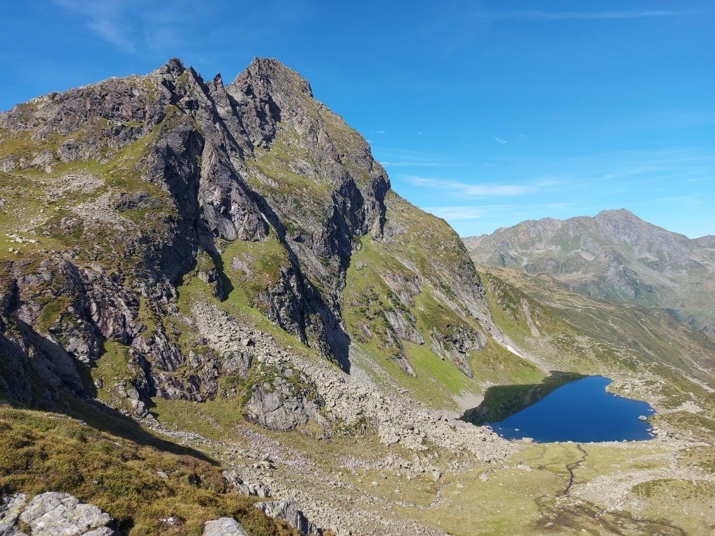 Bilderbuchlandschaft mit Gipfeloption