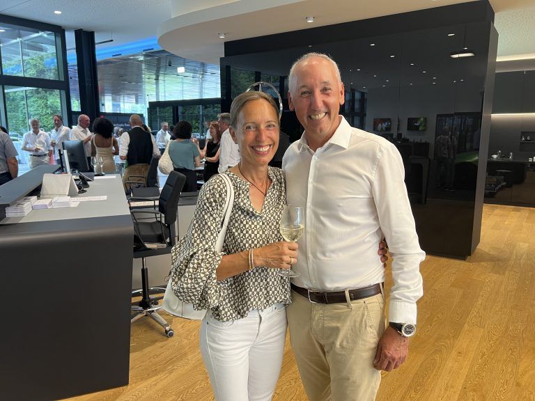 Andrea und Thomas Sohm genossen den kühlen Schauraum