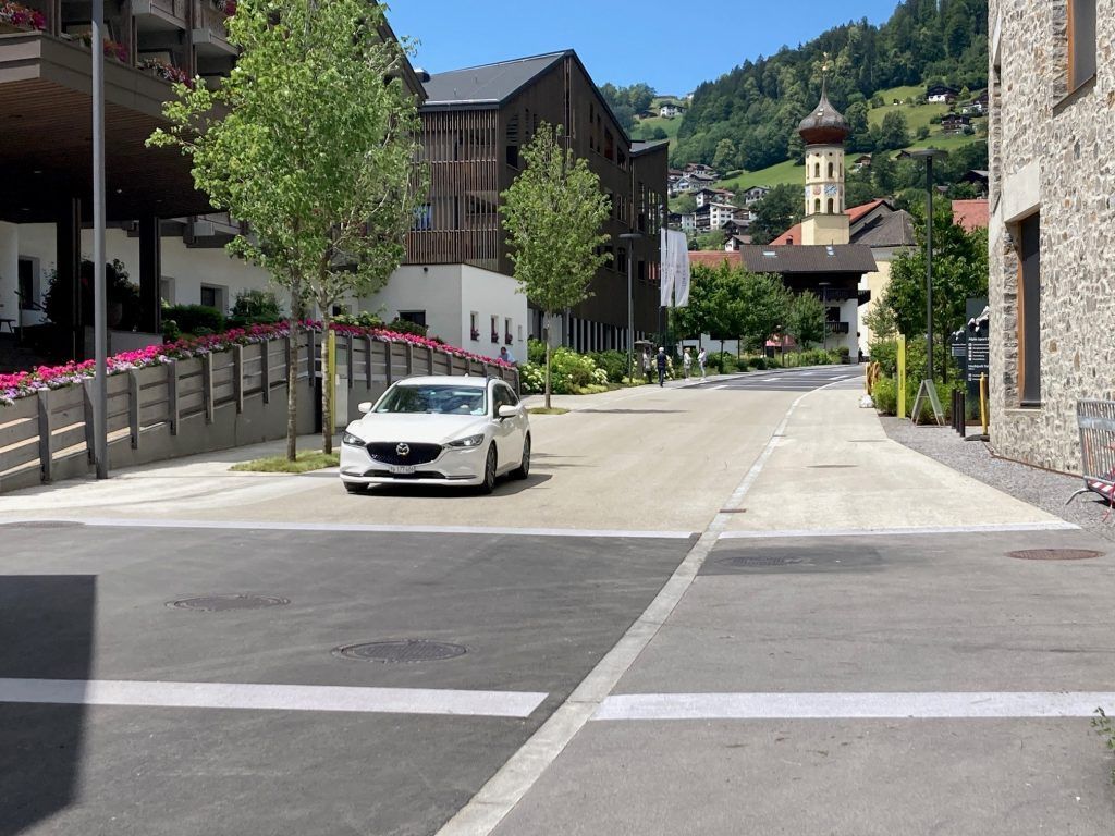 Kürzlich beschlossen und schon umgesetzt: Begegnungszone in Schruns wird eingeweiht