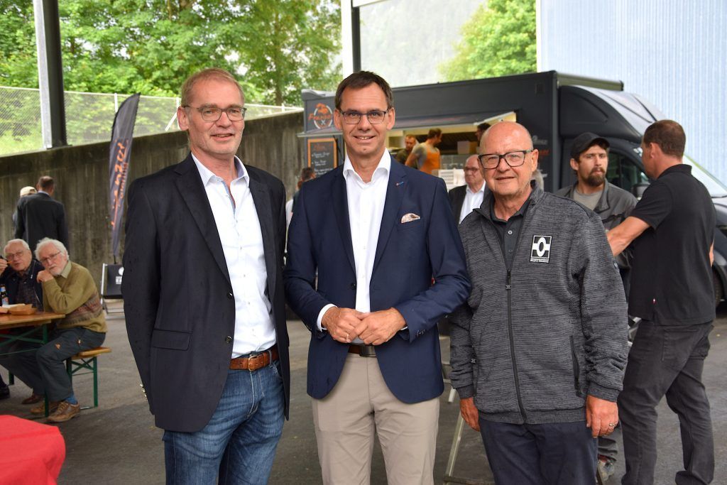 Segen für neue Photovoltaik- und Biogasanlage