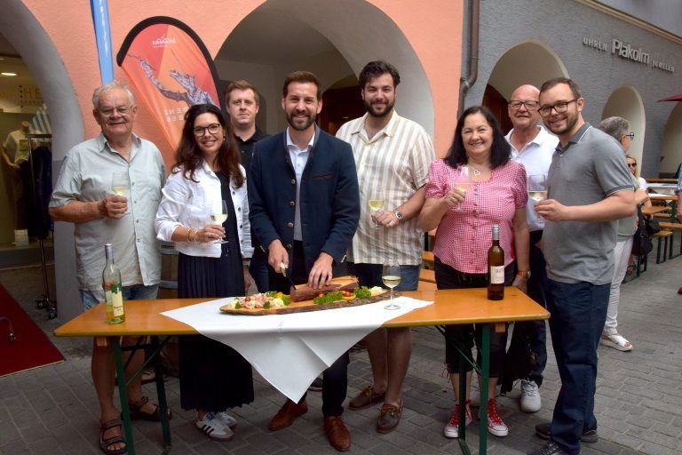 21. Weizer Mulbratlfest in der Altstadt