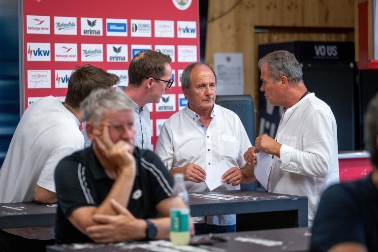 Außerordentliche Jahreshauptversammlung beim FC Dornbirn, Abwahl Domig, neuer Vorstand