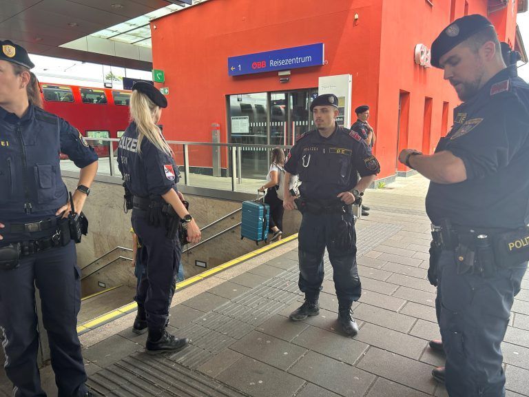 Personenkontrollen Bahnhof Dornbirn