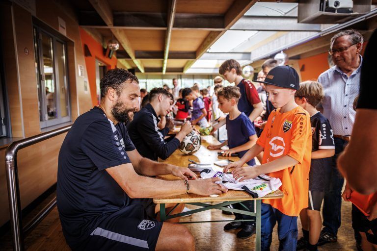 Fußball