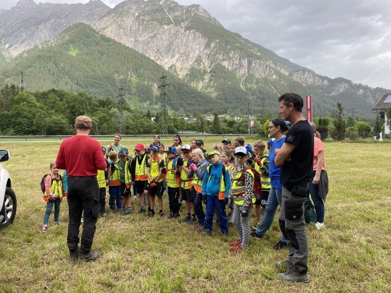 Neophyten-Projekt, Volksschule St. Anton, Alpenvereinsjugend