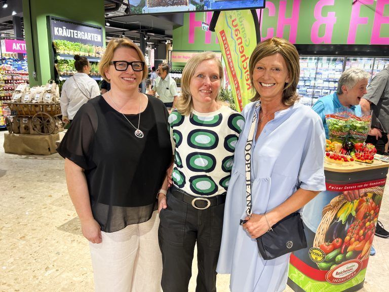 Susanne Knünz-Kopf kam mit Heidi Liegel und Elke Riedmann
