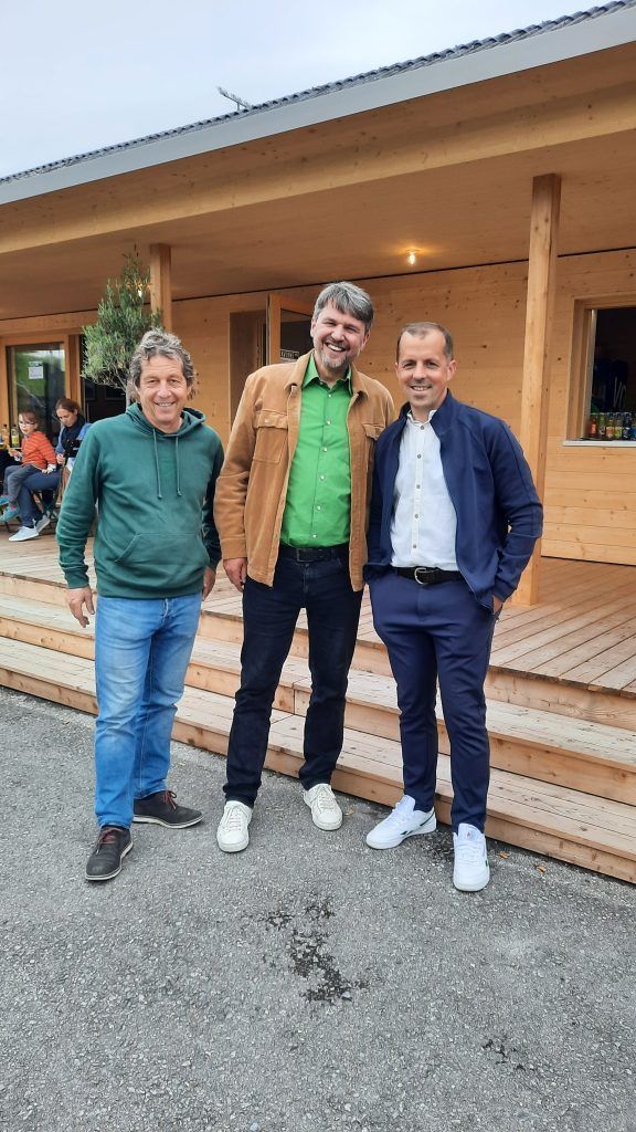 Eröffnung der Taverne 1914 voller Erfolg