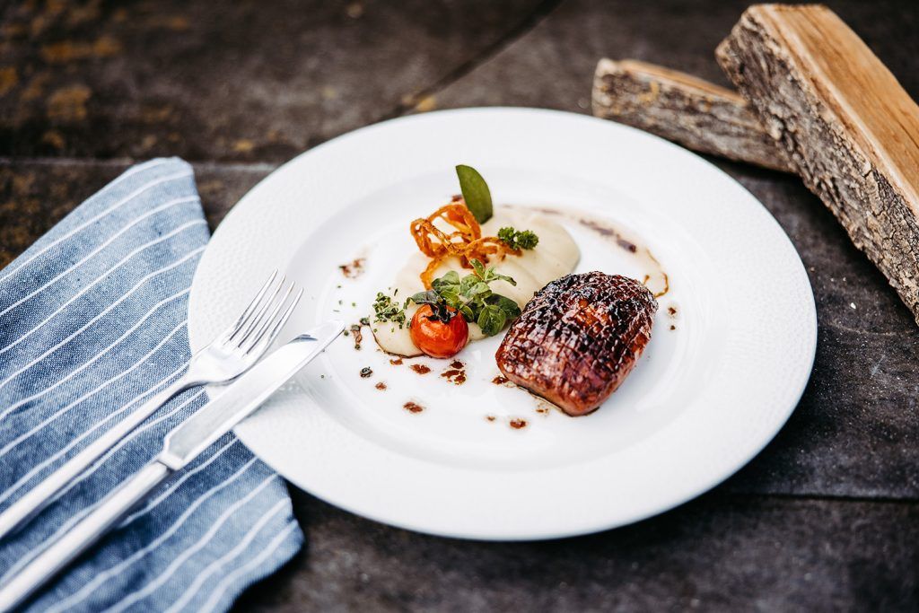 Es muss nicht immer Fleisch sein: Vegane „Entenbrust“ aus Sellerie