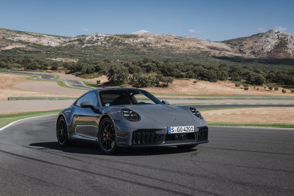 Wie Porsche den 911 elektrifiziert und dabei eigene Wege