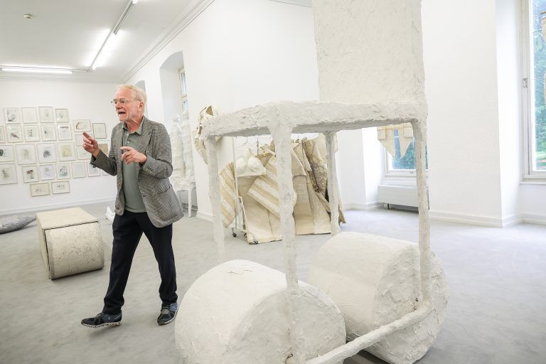 Sommerausstellung der Landeshauptstadt Bregenz „solo.tone“ von Tone Fink anlässlich seines 80. Geburtstags am Freitag, 12. Juli 2024, um 11 Uhr im Palais Thurn und Taxis