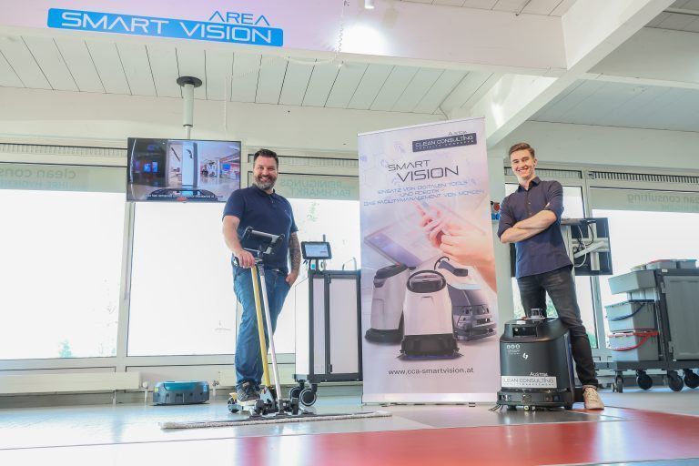 Vorarlberger des Tages – Tim Halbrainer, er führt gemeinsam mit seinem Vater Martin Clean ConsultingVorarlberger des Tages – Tim Halbrainer, er führt gemeinsam mit seinem Vater Martin Clean Consulting
