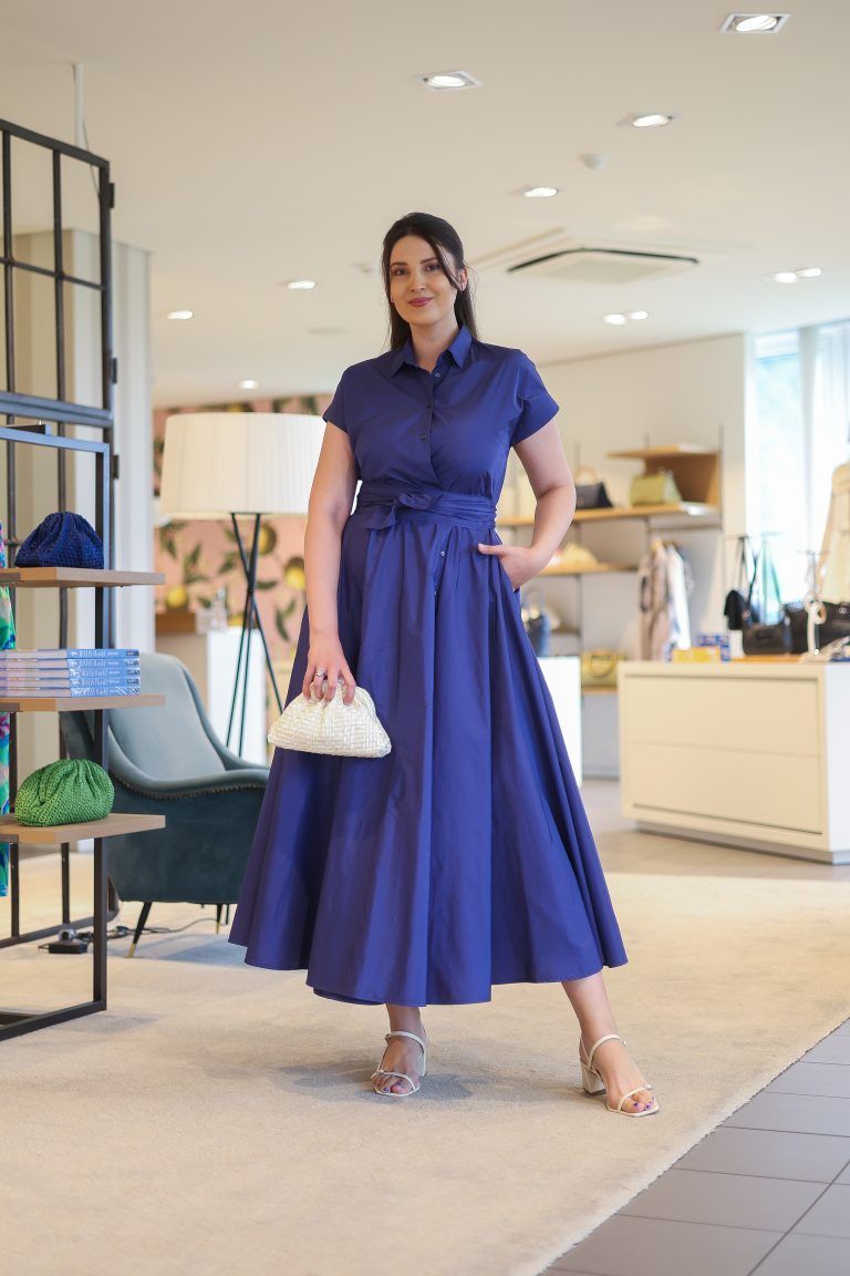 Modetrends für die Festspiele, Stefanie Walser im Modehaus Walser für eine Modestrecke zu den Festspielen