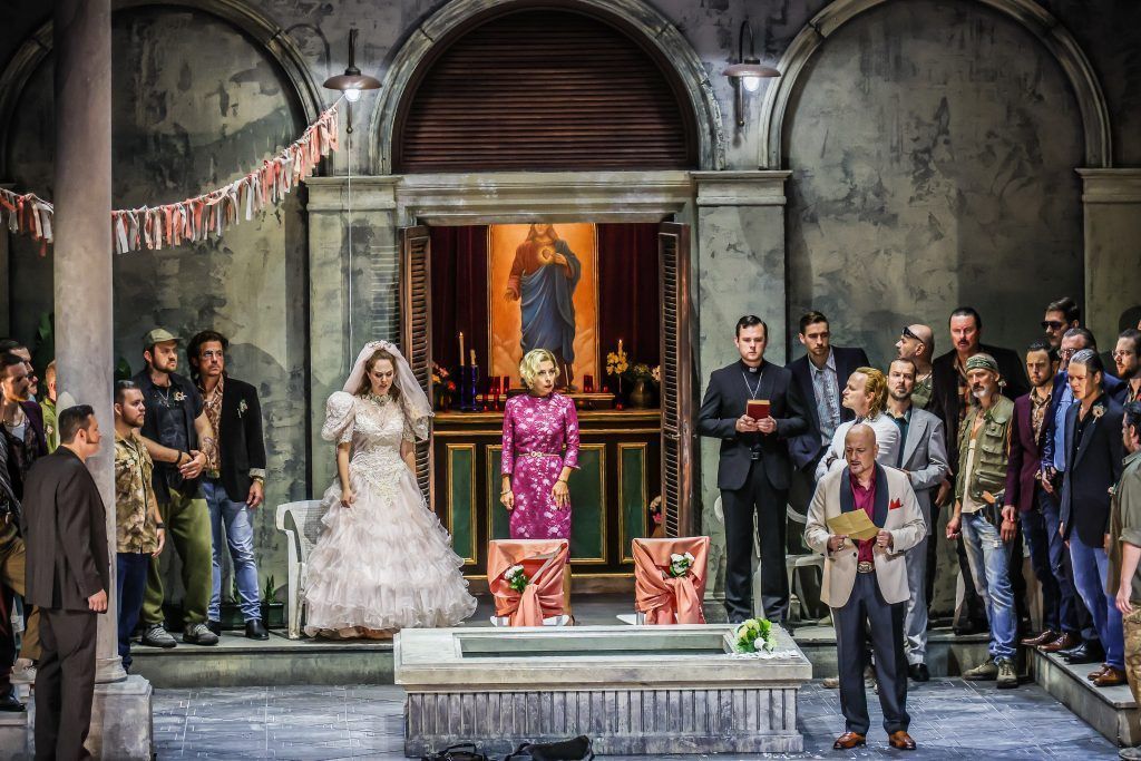 Oper, Gangsterdrama und queere Liebesgeschichte