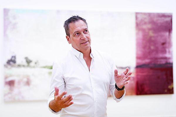 Die Heimat in der Distanz: Dieter Nuhr im Kunstforum