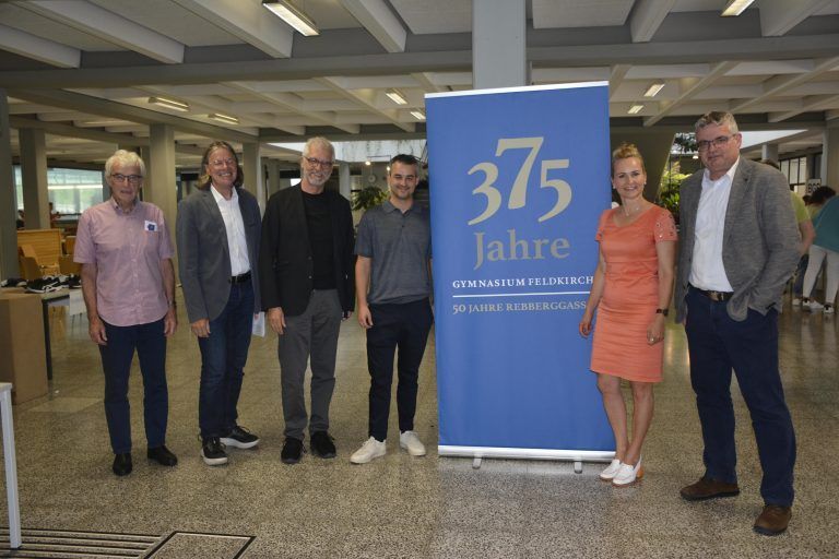 v.l.: Klaus Fritsche, Ulrich Sandholzer, Harald Walser, Michael Temel, Judith Sauerwein, Christoph Prugger - SDG-Projekte des BG Feldkirch-Rebberggasse