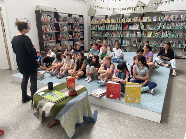 Sport und Gesundheit im Mittelpunkt - Für eine ganze Woche stand in einigen Klassen der Volksschule Kirchdorf in Lustenau unter dem Projekttitel „Fit 4 fun“ alles rund um das Thema Sport und Gesundheit im Mittelpunkt.