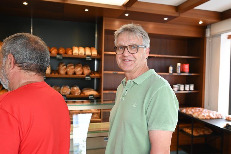 Wolfgang Leberl ist mit dem Wund aufgewachsen. Er findet es sehr schade, dass die Bäckerei schließt. - „Komme zum Wund, seit ich ein kleiner Bub bin“ - „Komme zum Wund, seit ich ein kleiner Bub bin“