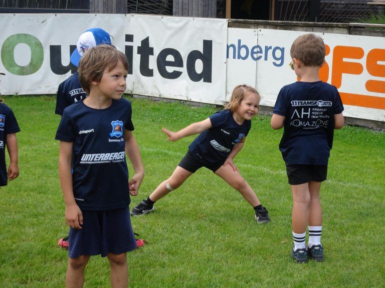 Langeweile adé - Action und Abenteuer für 120 Kinder - Der FC Lustenau 1907 lud zum 11. School is out-Sommercamp.