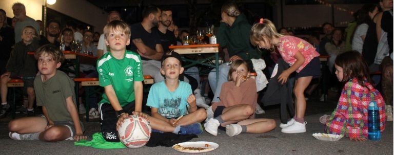 Public Viewing