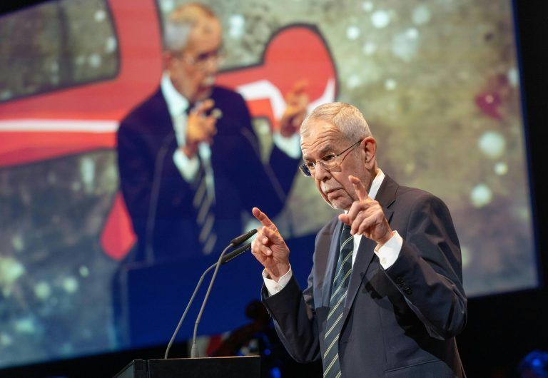 ABD0029_20230719 – BREGENZ –
STERREICH: Bundesprsident Alexander Van der Bellen am Mittwoch, 19. Juli 2023, anl. der Erffnung der 77. Bregenzer Festspiele im Festspielhaus in Bregenz. – FOTO: APA/DIETMAR STIPLOVSEK